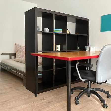 Helle & Ruhige Wohnung In Neu-Ulm Buitenkant foto