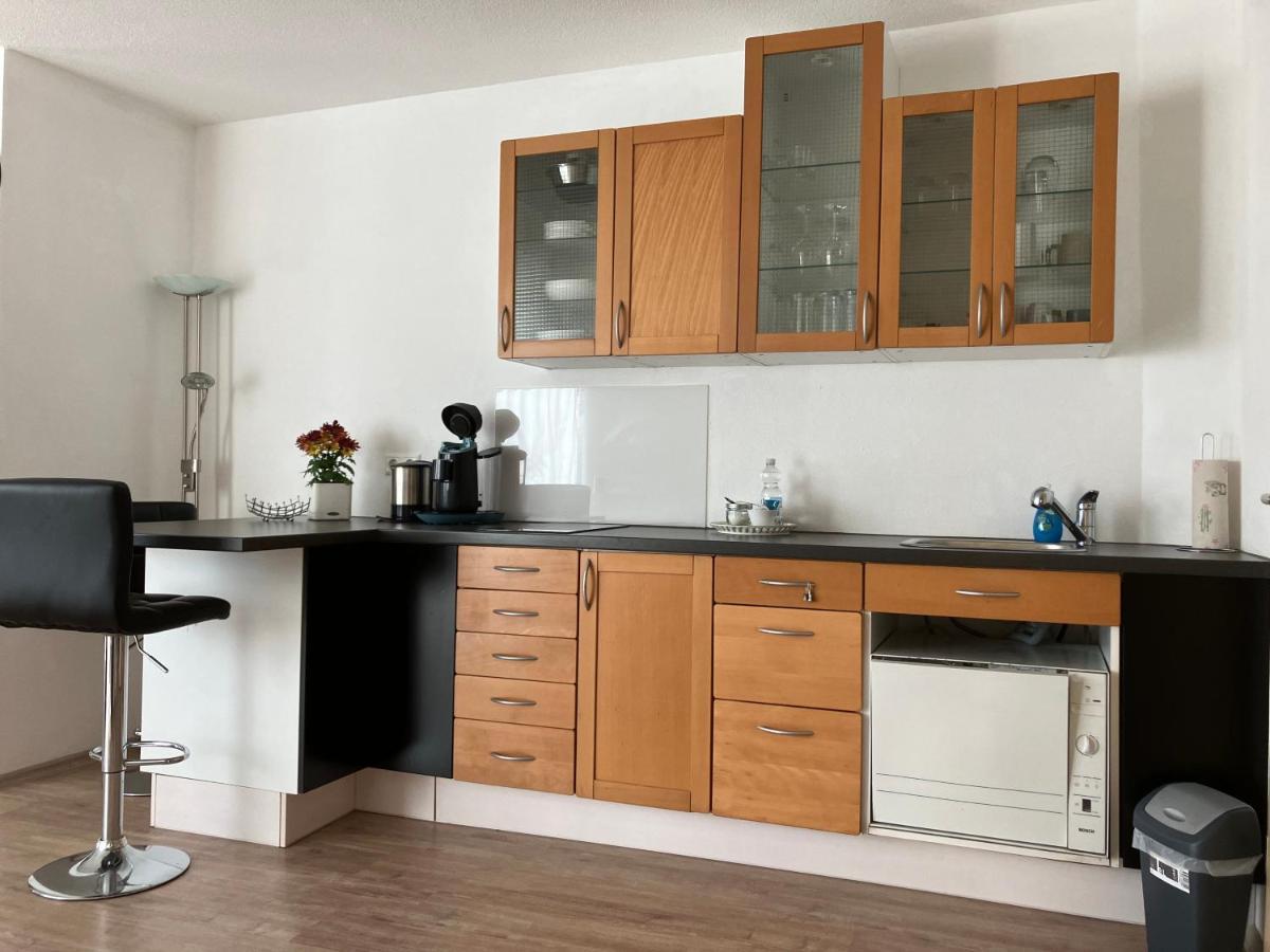 Helle & Ruhige Wohnung In Neu-Ulm Buitenkant foto