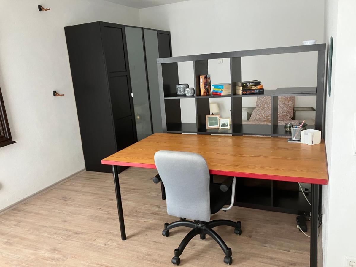 Helle & Ruhige Wohnung In Neu-Ulm Buitenkant foto